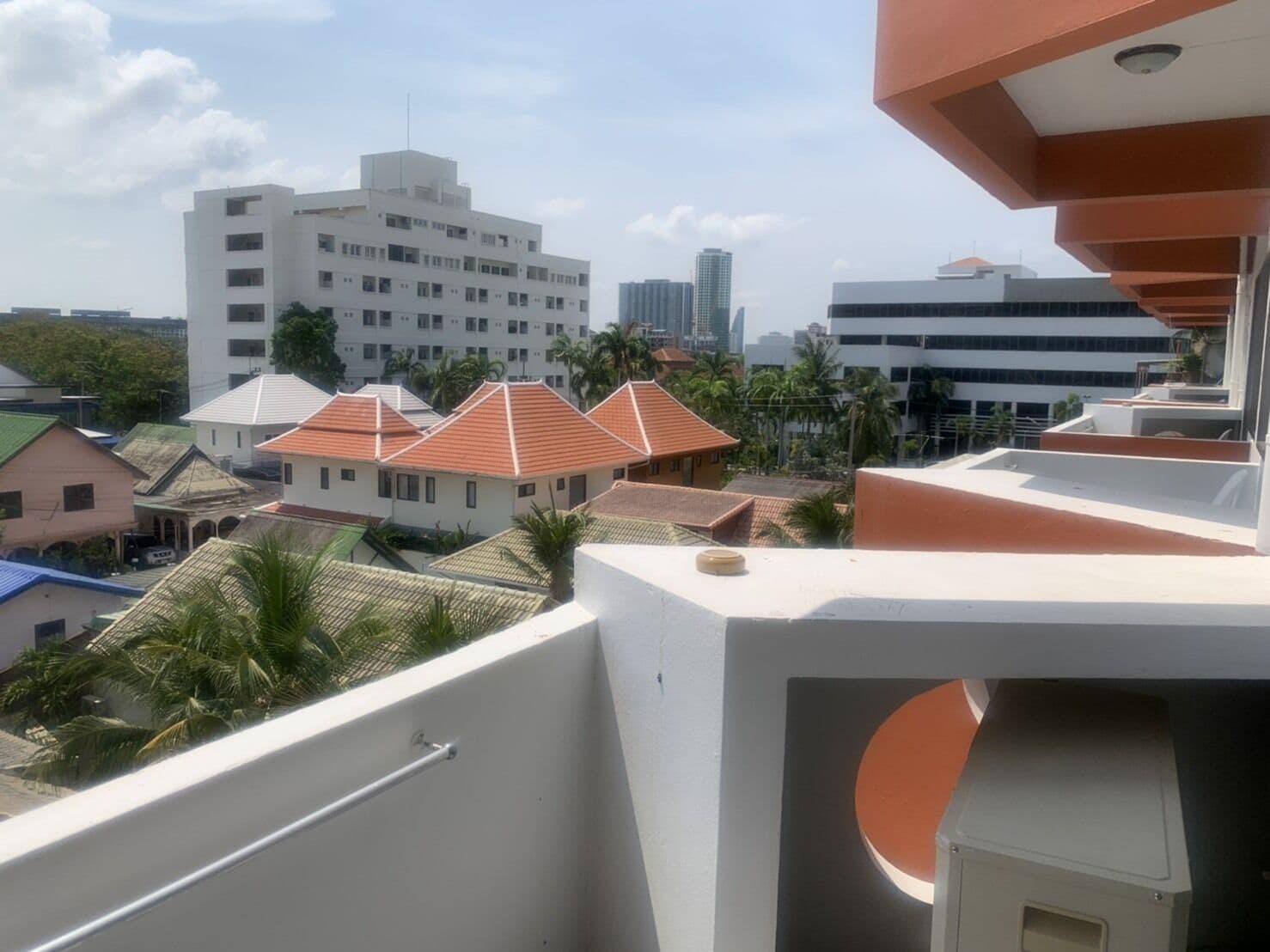 Jomtien Longstay Hotel - Sha Plus Certified Eksteriør billede