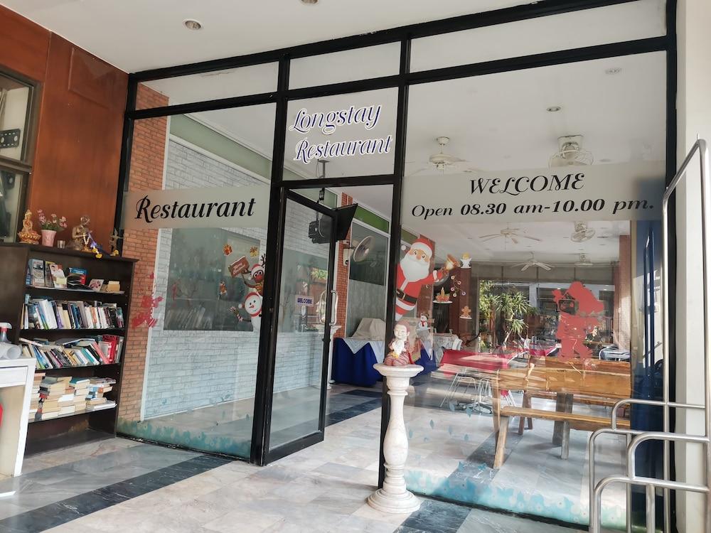 Jomtien Longstay Hotel - Sha Plus Certified Eksteriør billede