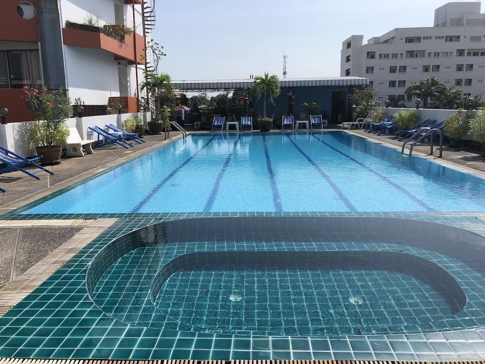 Jomtien Longstay Hotel - Sha Plus Certified Eksteriør billede